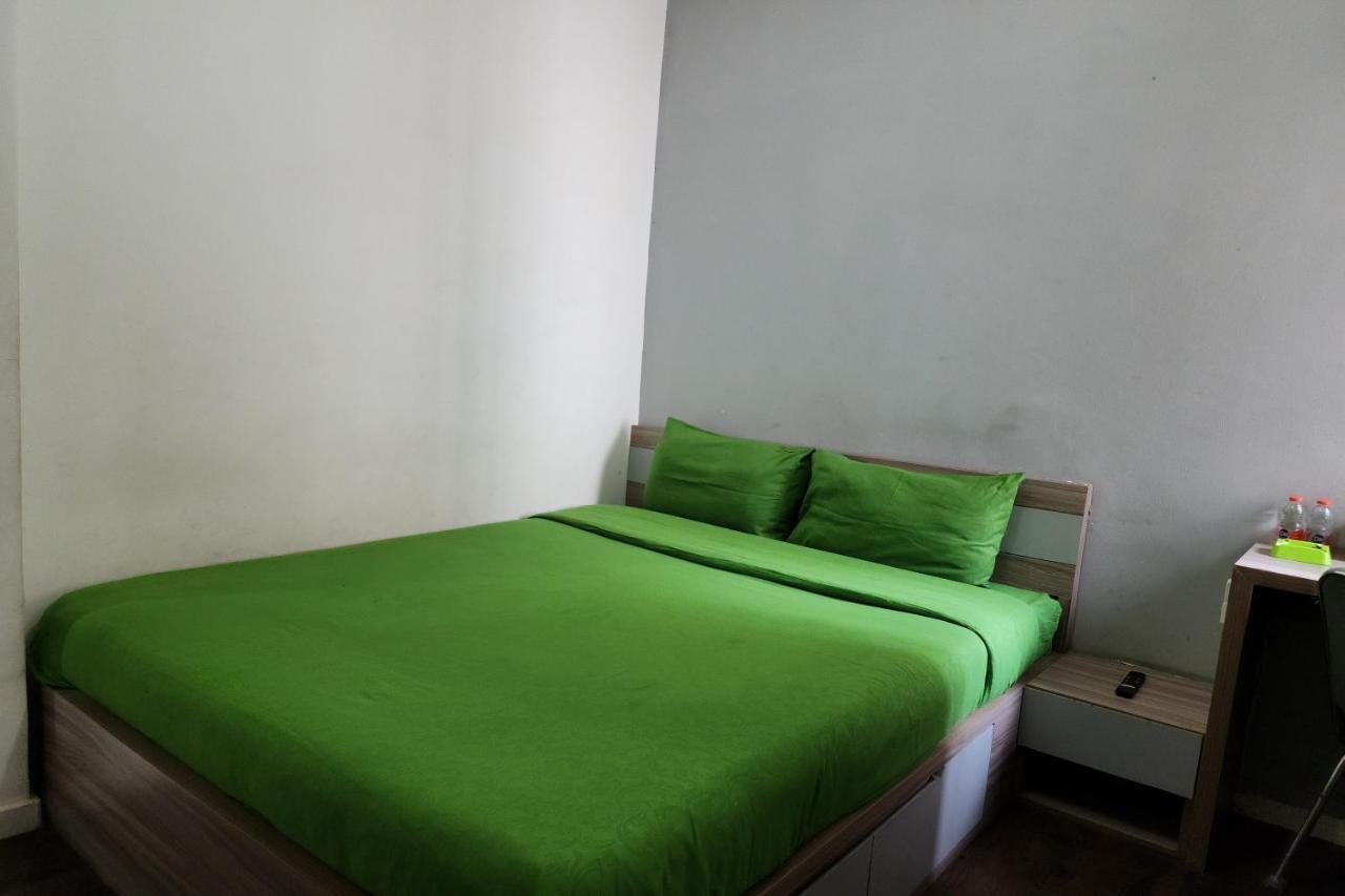 Barata Hotel Near Bandara Soekarno Hatta Tangerang Zewnętrze zdjęcie