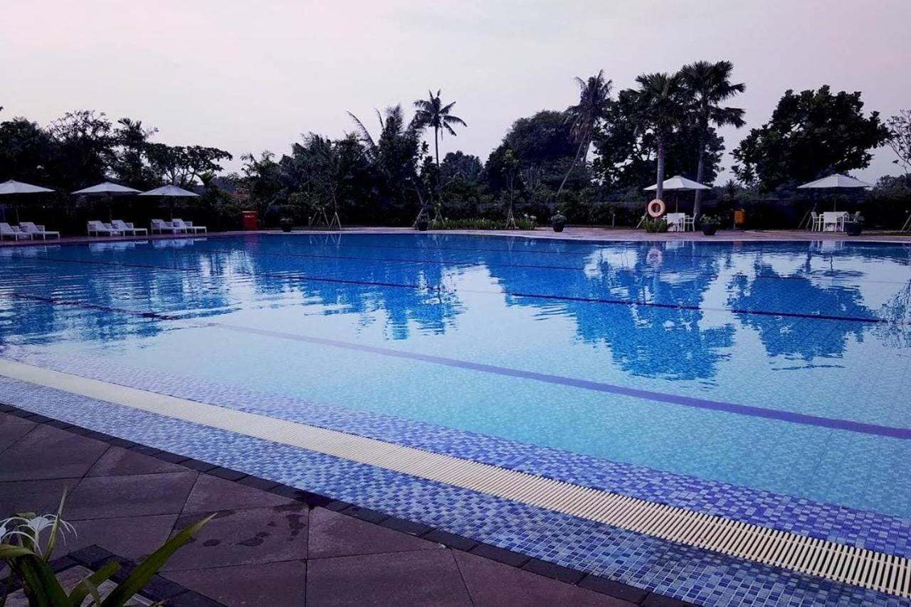 Barata Hotel Near Bandara Soekarno Hatta Tangerang Zewnętrze zdjęcie