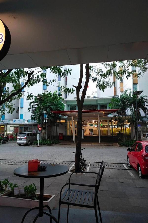 Barata Hotel Near Bandara Soekarno Hatta Tangerang Zewnętrze zdjęcie