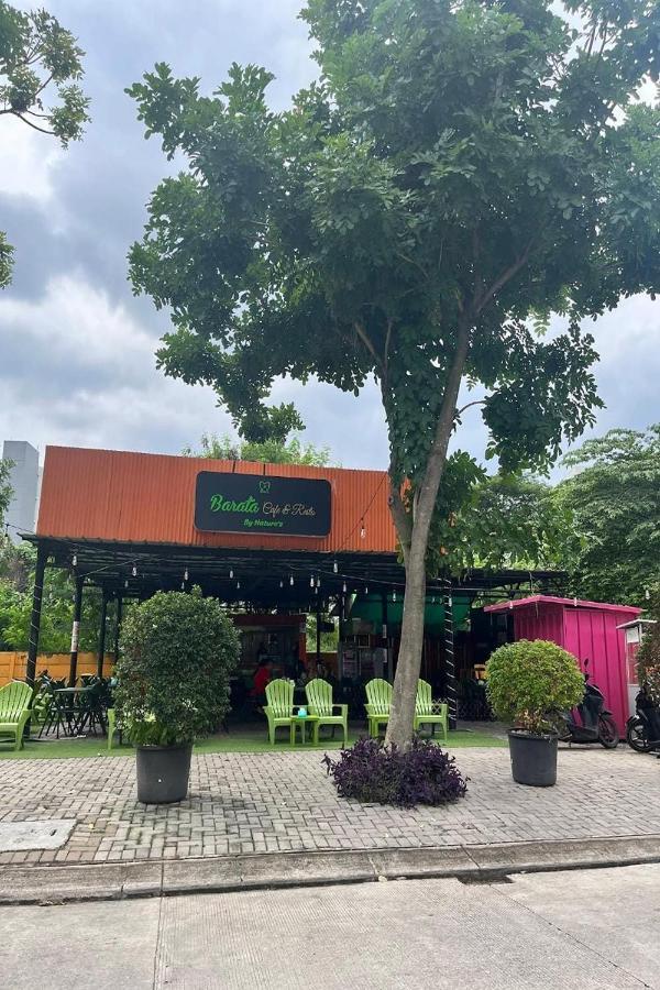 Barata Hotel Near Bandara Soekarno Hatta Tangerang Zewnętrze zdjęcie
