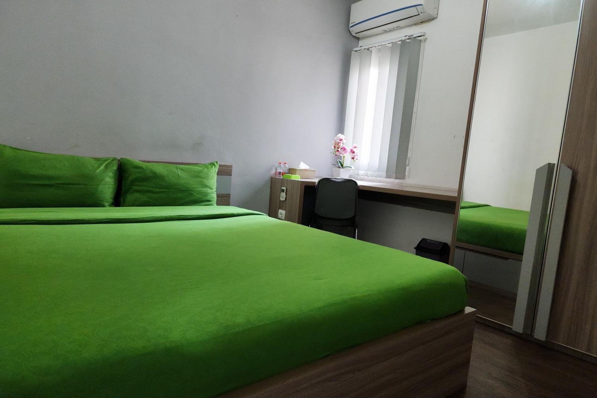 Barata Hotel Near Bandara Soekarno Hatta Tangerang Zewnętrze zdjęcie